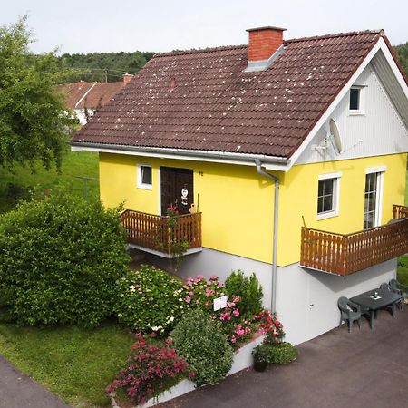Ernas Ferienhaus Aschbach bei Furstenfeld Exterior foto